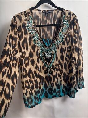 Embellished Leopard-Print V-Neck Blouse in Tan and Teal